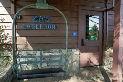 Za&#039;s Lakefront photo