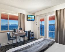 Crown Motel photo